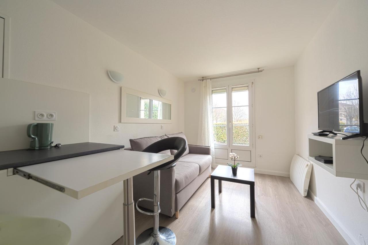 Studio Cosy 2 Min Gare - 10 Min Bussy-Saint-Georges Exteriér fotografie